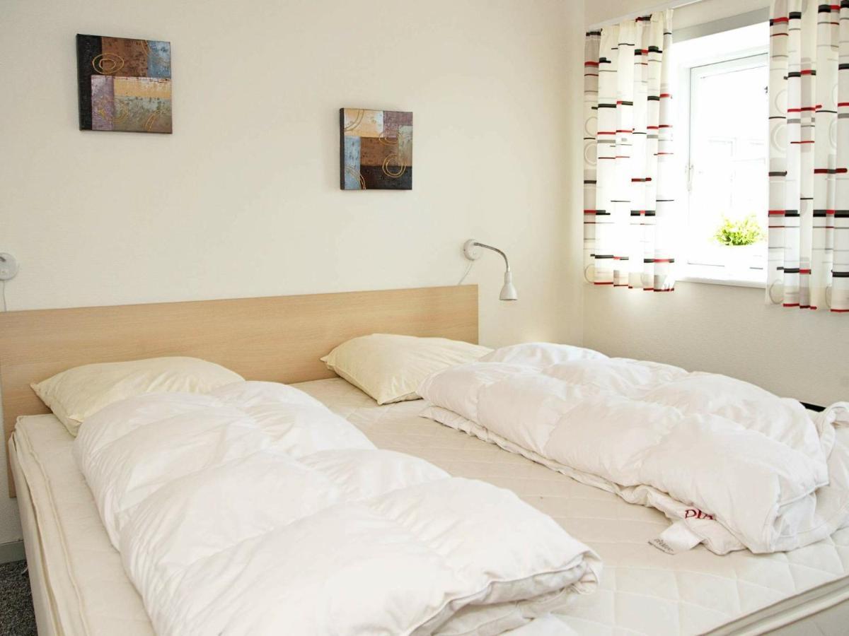 6 Person Holiday Home In Hejls Exteriér fotografie